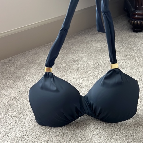 NWT Victoria’s Secret Bikini Set - Picture 2 of 8